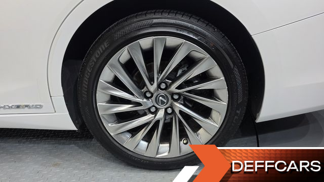 Lexus ES Luxury Plus купить на сайте DeffCars