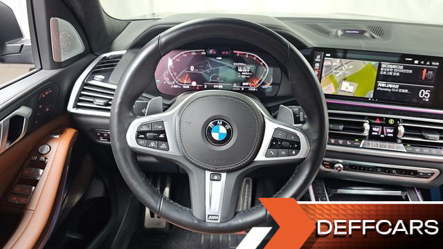 BMW X7 xDrive 40i M Sport 6STR купить на сайте DeffCars