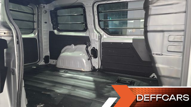 Hyundai STARIA Cargo 3-Seater Modern купить на сайте DeffCars