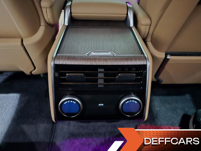 Land Rover RANGE ROVER P530 Autobiography Long Wheel Base купить на сайте DeffCars