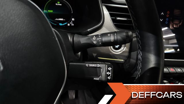 Renault-KoreaSamsung XM3 1.6 E-TECH Inspire e-shifter купить на сайте DeffCars