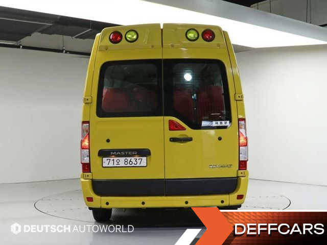 Renault-KoreaSamsung MASTER 2.3 13-Seater купить на сайте DeffCars