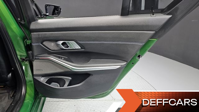 BMW 3-SERIES 320d M Sport купить на сайте DeffCars