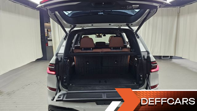 BMW X7 xDrive 40i M Sport 7STR купить на сайте DeffCars