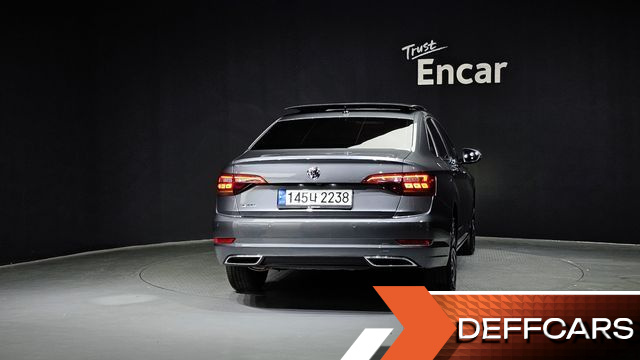 Volkswagen JETTA 1.4 TSI Prestige купить на сайте DeffCars