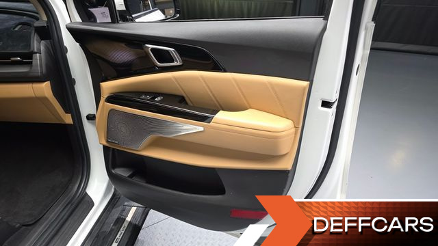 Kia CARNIVAL Gasoline 9-Seater Signature купить на сайте DeffCars