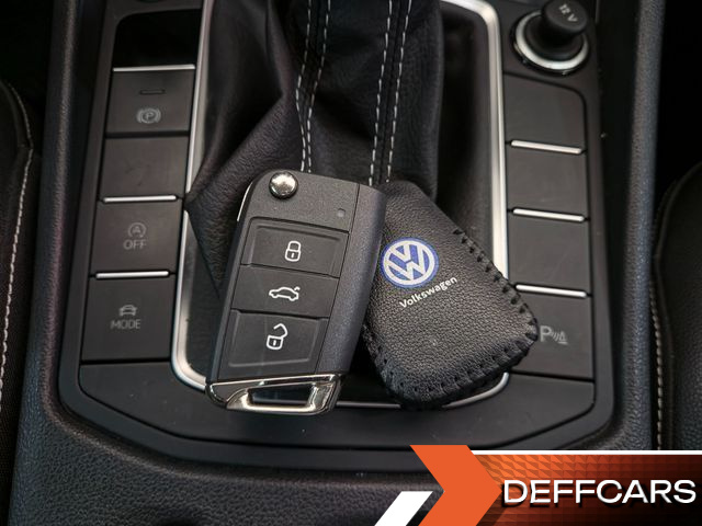 Volkswagen JETTA 1.5 TSI Prestige купить на сайте DeffCars