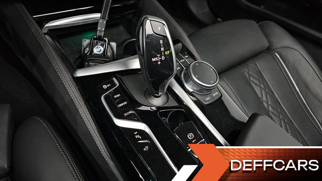 BMW 5-SERIES 530i Luxury купить на сайте DeffCars