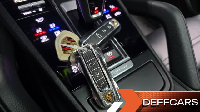 Porsche CAYENNE 3.0 Coupe купить на сайте DeffCars
