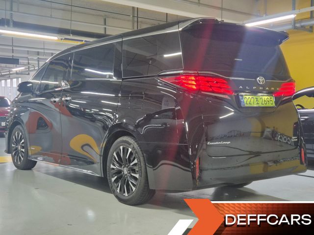 Toyota ALPHARD 2.5 HEV Executive AWD купить на сайте DeffCars