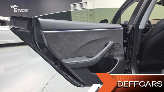 Tesla MODEL 3 Long Range AWD купить на сайте DeffCars
