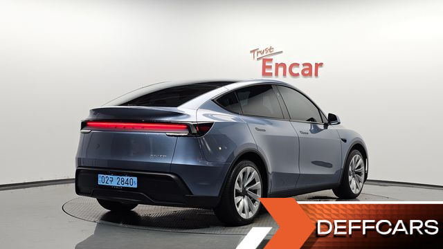 Tesla MODEL Y Long Range AWD купить на сайте DeffCars