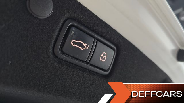 Hyundai GRANDEUR 3.0 Exclusive Special купить на сайте DeffCars