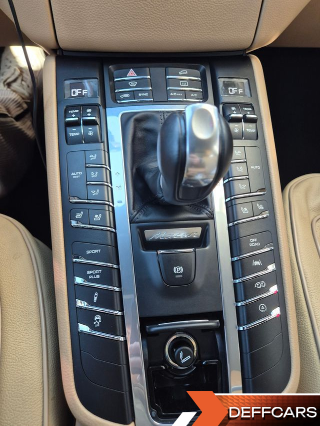 Porsche MACAN 3.0 GTS 95B купить на сайте DeffCars