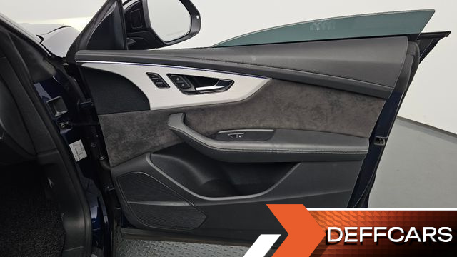 Audi Q8 55 TFSI Quattro Premium купить на сайте DeffCars
