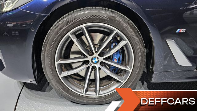 BMW 5-SERIES 520i M Sport купить на сайте DeffCars