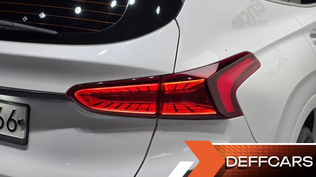 Hyundai SANTAFE Gasoline 2.0T 2WD Inspiration купить на сайте DeffCars
