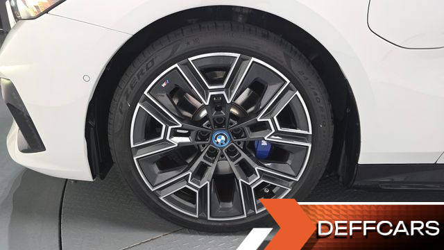 BMW 5-SERIES 530e xDrive M Sport купить на сайте DeffCars