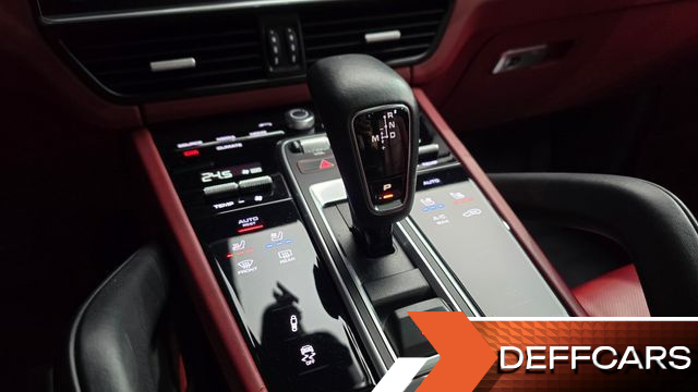 Porsche CAYENNE 3.0 купить на сайте DeffCars