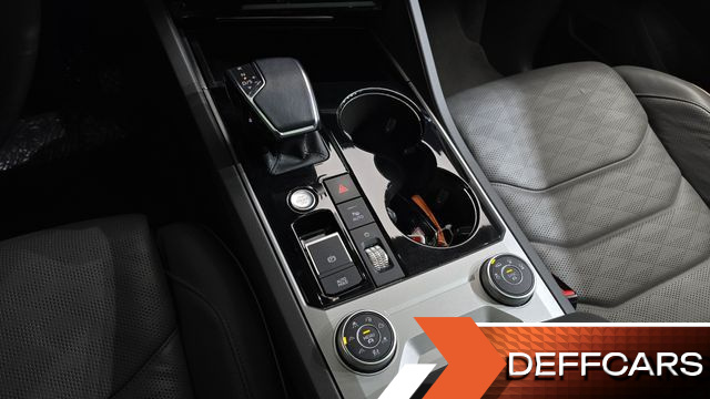 Volkswagen TOUAREG 3.0 TDI Prestige купить на сайте DeffCars
