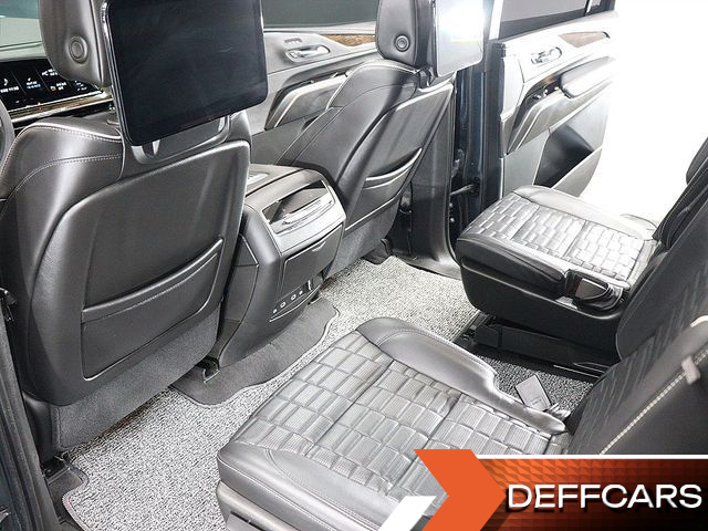 Cadillac ESCALADE 6.2 ESV ESV Sports Platinum купить на сайте DeffCars