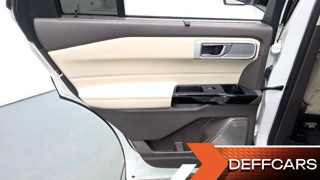 Ford EXPLORER 3.0 Platinum 4WD купить на сайте DeffCars