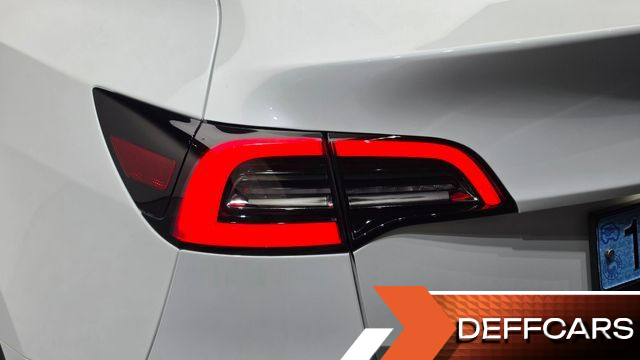 Tesla MODEL Y Long Range AWD купить на сайте DeffCars