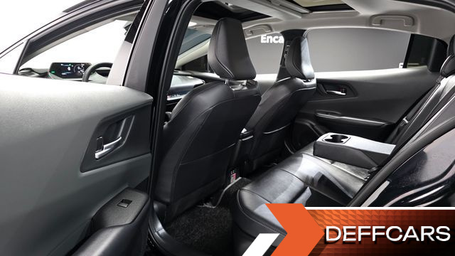 Toyota PRIUS 2.0 XLE купить на сайте DeffCars