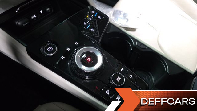 Kia SPORTAGE Diesel 2.0 2WD Nobleless купить на сайте DeffCars