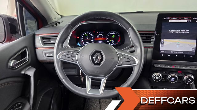 Renault-KoreaSamsung CAPTUR 1.3 TCe Edition Paris купить на сайте DeffCars