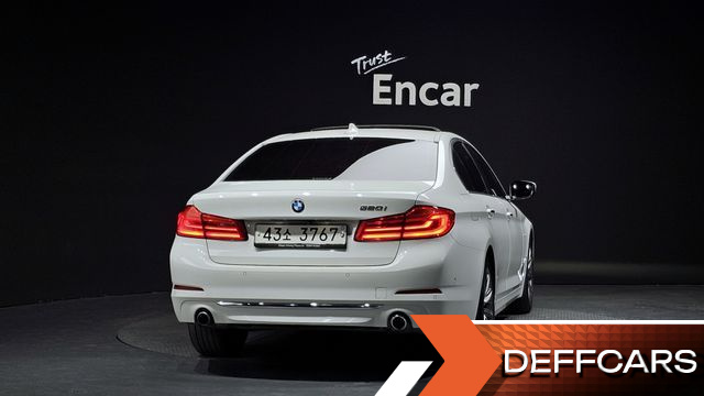 BMW 5-SERIES 520i Luxury купить на сайте DeffCars
