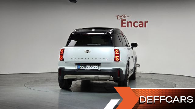 Mini COUNTRYMAN ALL4 Favoured купить на сайте DeffCars