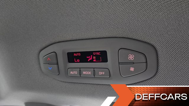 Kia CARNIVAL 7-Seater Limousine President купить на сайте DeffCars