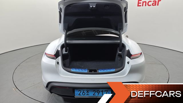 Porsche TAYCAN 4S купить на сайте DeffCars