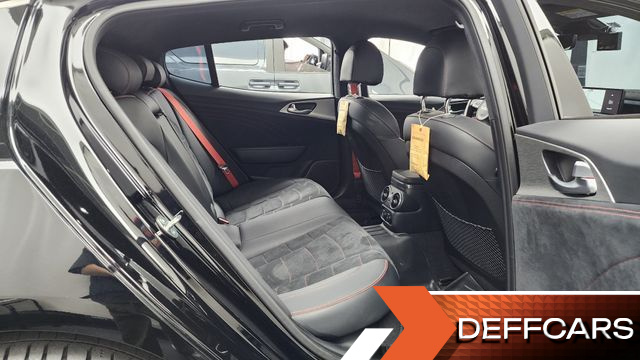 Kia STINGER 3.3 GT AWD ACRO EDITION купить на сайте DeffCars