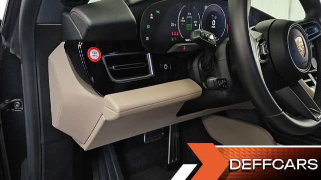 Porsche TAYCAN Base купить на сайте DeffCars
