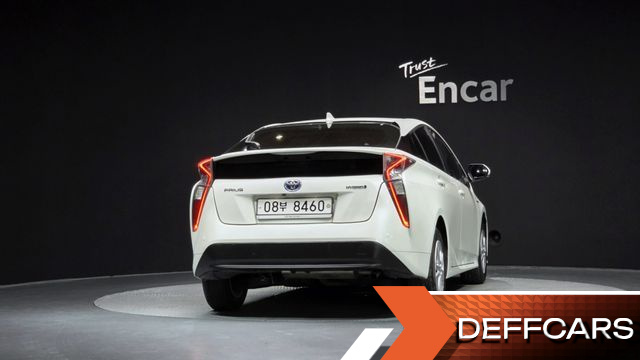 Toyota PRIUS 1.8 E купить на сайте DeffCars