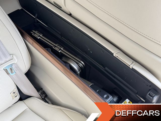 Lexus LM 500h Royal купить на сайте DeffCars