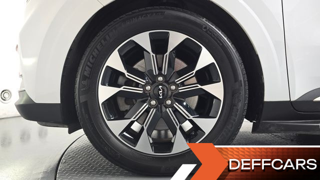 Kia CARNIVAL Diesel 7-Seater Noblesse купить на сайте DeffCars