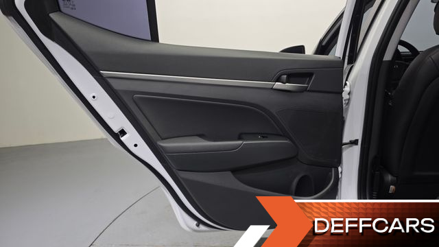 Hyundai AVANTE 1.6 GDI Value Plus купить на сайте DeffCars