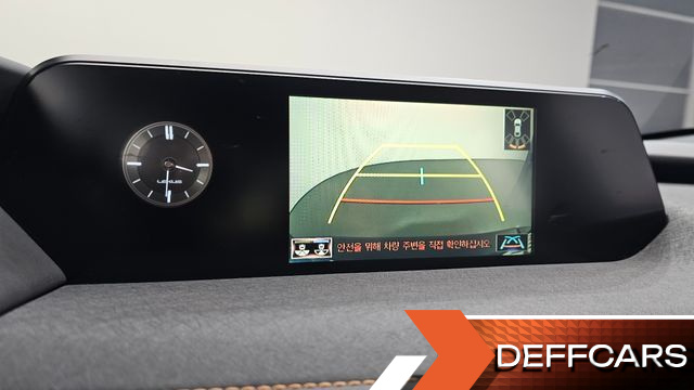 Lexus UX 2.0 2WD купить на сайте DeffCars