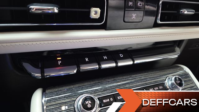 Lincoln AVIATOR 3.0 Black Label AWD купить на сайте DeffCars