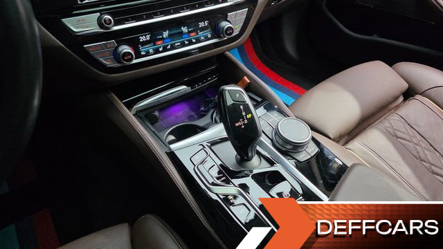 BMW 5-SERIES 530i Luxury купить на сайте DeffCars