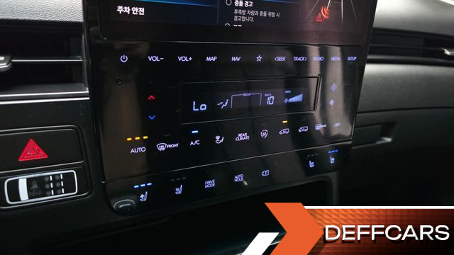 Hyundai STARIA 4WD Tourer 9-Seater Modern купить на сайте DeffCars