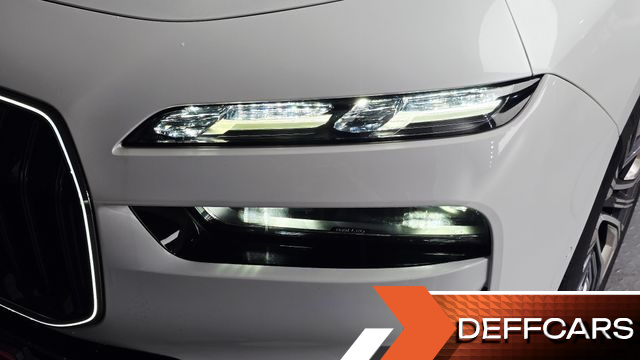 BMW 7-SERIES 740i sDrive Design Pure Excellence Individual купить на сайте DeffCars