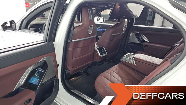 BMW 7-SERIES 740i xDrive M Sport купить на сайте DeffCars