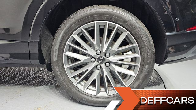 Audi Q3 40 TFSI Quattro Premium купить на сайте DeffCars