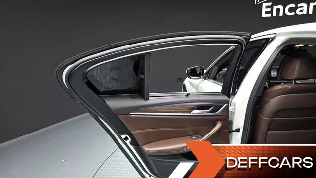 BMW 5-SERIES 530i xDrive M Sport Package Plus купить на сайте DeffCars
