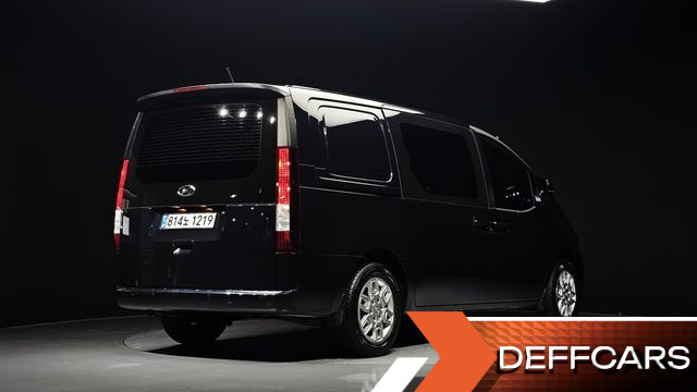 Hyundai STARIA Cargo 5-Seater Modern купить на сайте DeffCars