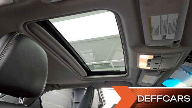 Toyota CAMRY Hybrid XLE купить на сайте DeffCars